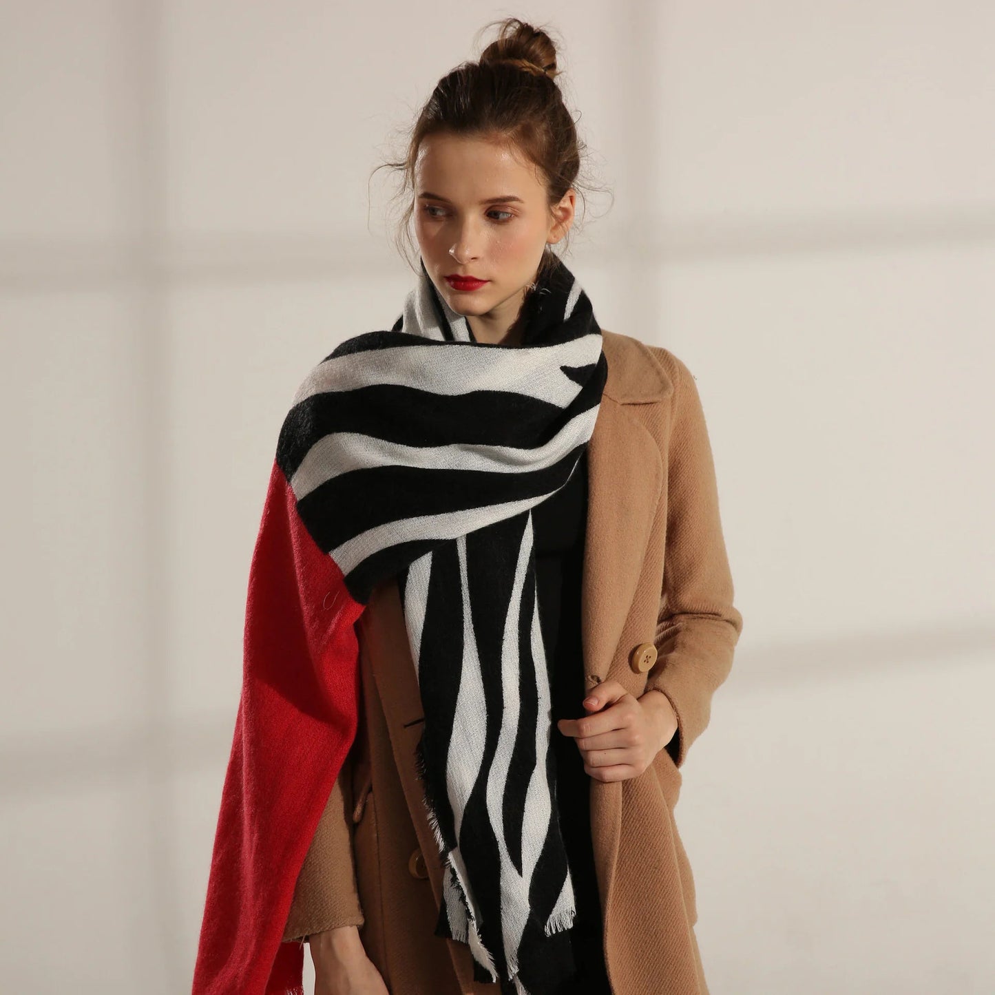 Savannah Chic Leopard Shawl - Nimblet