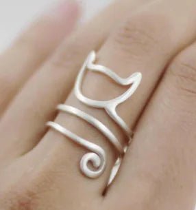 Spiral Tail — Sterling Cat Ring - Nimblet